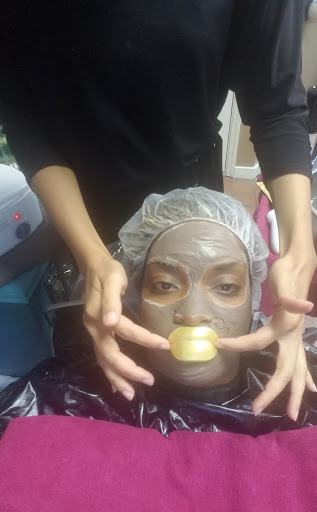 Hair Salon «Rodney L Barnes Hair Salon Plus Barbering», reviews and photos, 427 E Main St, Rock Hill, SC 29730, USA