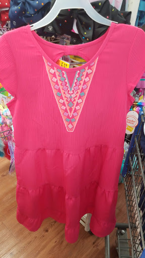 Shopping Mall «Town Line Plaza», reviews and photos, 80 Town Line Rd, Rocky Hill, CT 06067, USA