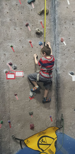 Rock Climbing Gym «Vertical Dreams - Nashua», reviews and photos, 25 E Otterson St, Nashua, NH 03060, USA