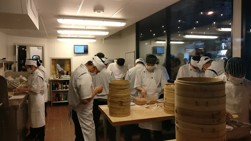 Computer Store «Apple University Village», reviews and photos, 2656 NE University Village St, Seattle, WA 98105, USA