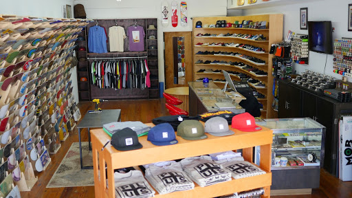 Skate Shop «Plus Skateshop Orlando», reviews and photos, 1646 E Colonial Dr, Orlando, FL 32803, USA