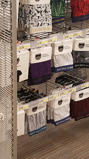 Department Store «Target», reviews and photos, 2209 Howard St, Evanston, IL 60202, USA