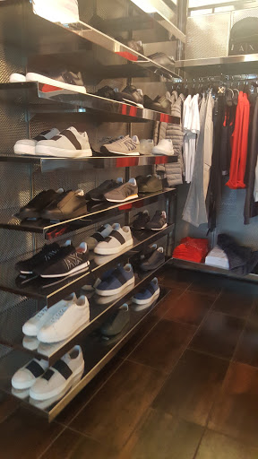 Clothing Store «A/X Armani Exchange», reviews and photos, 760 Collins Ave, Miami Beach, FL 33139, USA