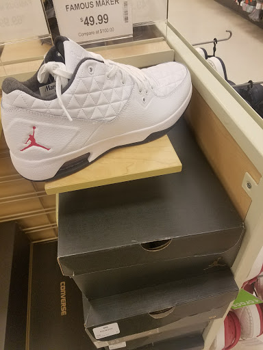 Department Store «Marshalls», reviews and photos, 1118 Commerce Blvd, Dickson City, PA 18519, USA