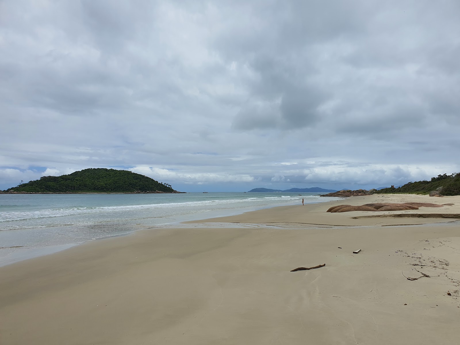 Praia de Fora'in fotoğrafı - rahatlamayı sevenler arasında popüler bir yer