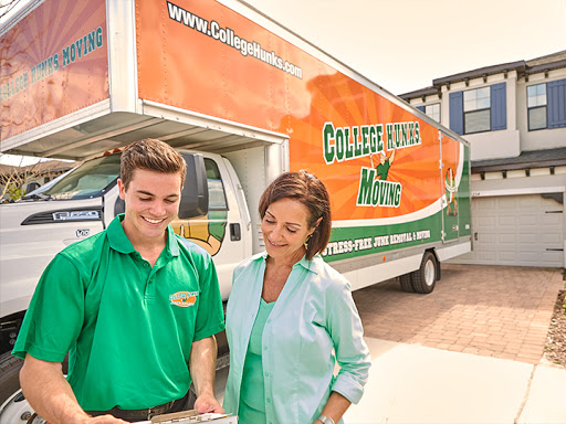 Moving Company «College Hunks Hauling Junk and Moving», reviews and photos, 39 Davenport St, Stamford, CT 06902, USA