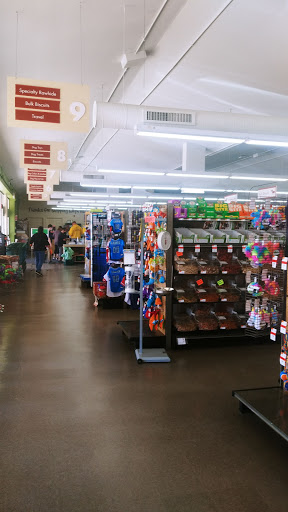 Pet Supply Store «Pet Supplies Plus», reviews and photos, 5230 S Westnedge Ave, Portage, MI 49002, USA