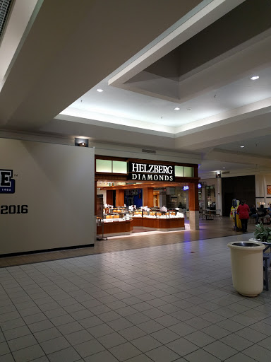 Jewelry Store «Helzberg Diamonds», reviews and photos, 3800 State Rd #113, La Crosse, WI 54601, USA