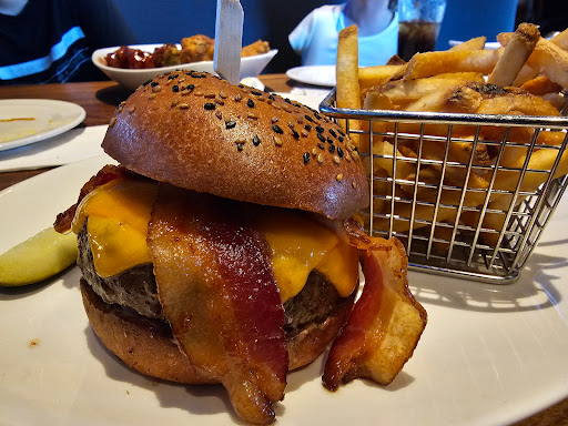 Yard House image