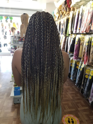 Beauty Salon «Fabulous Hair Beauty Salon», reviews and photos, 14434 Ventura Blvd, Sherman Oaks, CA 91423, USA