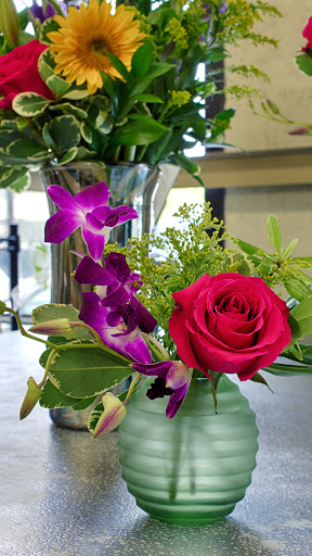 Florist «Tiger Lily Florist Inc.», reviews and photos, 131 Spring St, Charleston, SC 29403, USA