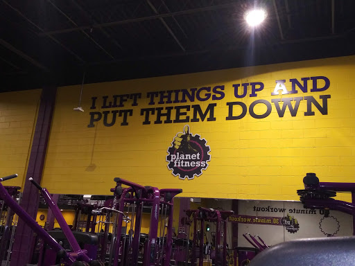 Gym «Planet Fitness», reviews and photos, 116 Kroemer Ave, Riverhead, NY 11901, USA