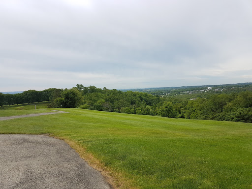 Golf Course «Mt Odin Park Golf Course», reviews and photos, 247 Tollgate Hill Rd, Greensburg, PA 15601, USA