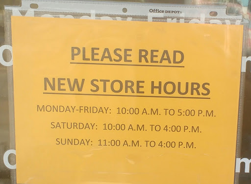 Thrift Store «WINGS Resale Store», reviews and photos, 300 W Golf Rd, Schaumburg, IL 60195, USA