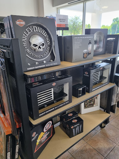 Motorcycle Dealer «Lakeland Harley-Davidson», reviews and photos, 4202 Lakeland Hills Blvd, Lakeland, FL 33805, USA