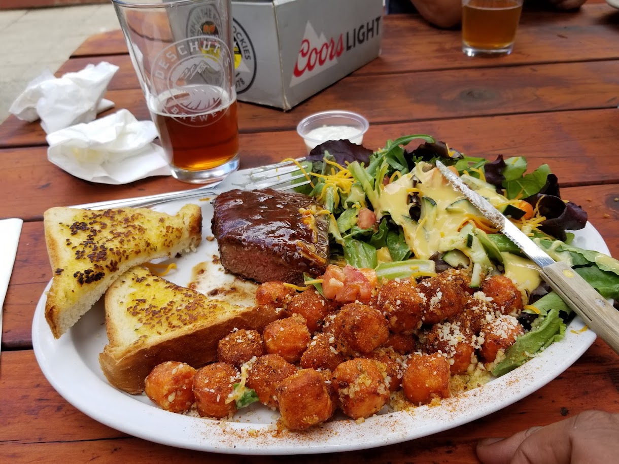Emerald Bay Bar & Grill