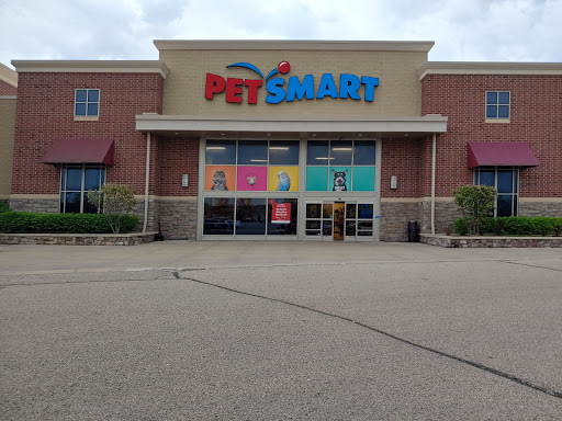 PetSmart, 9887 76th St, Pleasant Prairie, WI 53158, USA, 