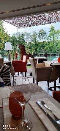 Atmosphère du Restaurant français La Villa à Lagny-sur-Marne - n°7