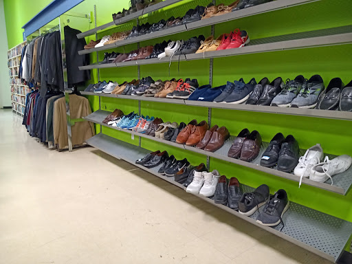 Thrift Store «Goodwill Retail & Donation Center», reviews and photos, 13500 Plantation Rd, Fort Myers, FL 33966, USA