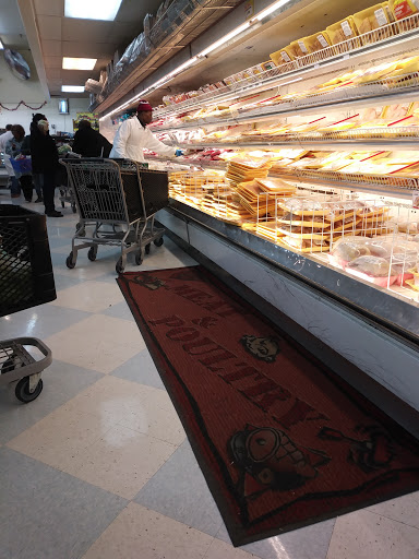 Grocery Store «Extra Supermarket», reviews and photos, 719 Irvington Ave, Maplewood, NJ 07040, USA