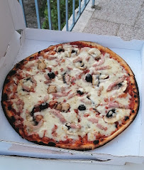 Plats et boissons du Pizzeria Cairanne PIZZA - n°7