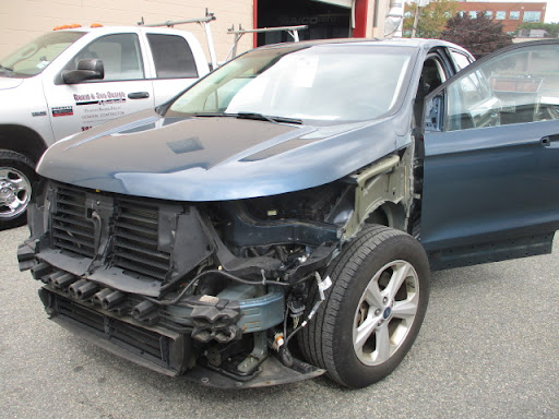 Auto Body Shop «Todays Collision Chelsea», reviews and photos, 99 Everett Ave, Chelsea, MA 02150, USA