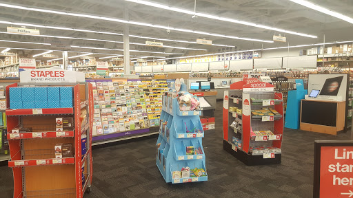 Office Supply Store «Staples», reviews and photos, 2285 Kingsley Ave a, Orange Park, FL 32073, USA