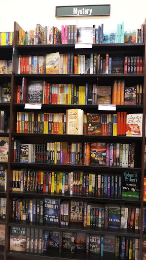 Book Store «Barnes & Noble», reviews and photos, 189 The Grove Dr, Los Angeles, CA 90036, USA