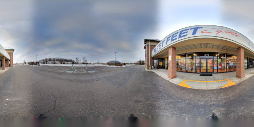 Sporting Goods Store «Fleet Feet Sports Columbus», reviews and photos, 1270 E Powell Rd, Lewis Center, OH 43035, USA