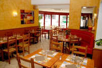 Atmosphère du Pizzeria Restaurant la Pizza à Évian-les-Bains - n°13