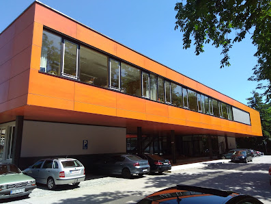 Ferdinand-von-Miller-Realschule Bahnhofstraße 15, 82256 Fürstenfeldbruck, Deutschland