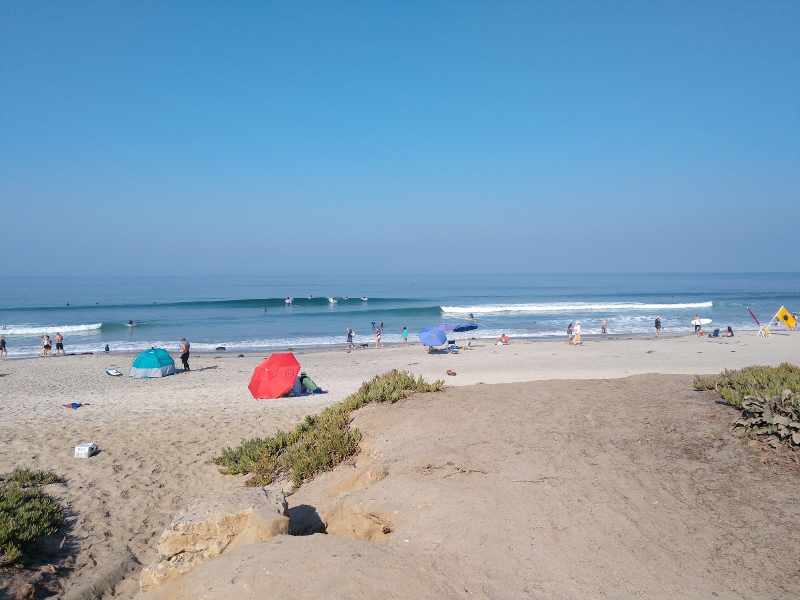 Powerhouse beach的照片 带有碧绿色纯水表面