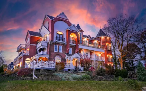 Niagara Grandview Boutique Hotel image