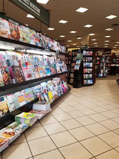 Book Store «Barnes & Noble», reviews and photos, 5141 Peachtree Pkwy, Norcross, GA 30092, USA