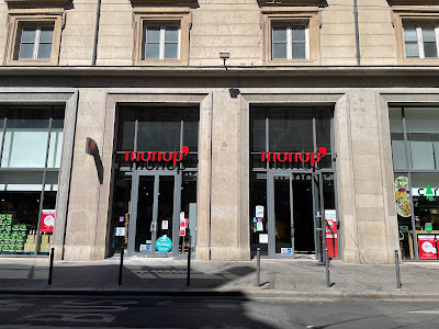 MONOP' à Lyon