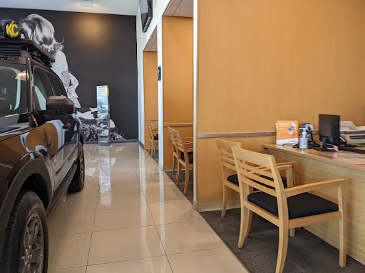 Ford Dealer «Dana Ford Lincoln», reviews and photos, 266 West Service Road, Staten Island, NY 10314, USA