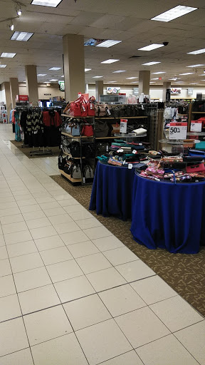 Department Store «Sears», reviews and photos, 800 Sunrise Mall, Massapequa, NY 11758, USA
