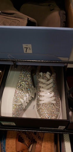 Shoe Store «DSW Designer Shoe Warehouse», reviews and photos, 13711 S Tamiami Trail, Fort Myers, FL 33912, USA