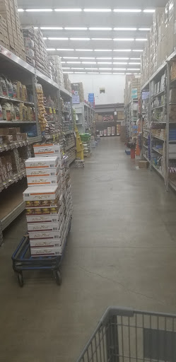 Pet Supply Store «Pet Club Hayward», reviews and photos, 27451 Hesperian Blvd, Hayward, CA 94545, USA