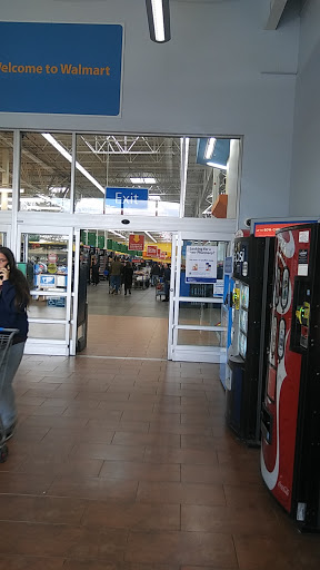 Department Store «Walmart Supercenter», reviews and photos, 7 Dowling Village Boulevard, North Smithfield, RI 02896, USA