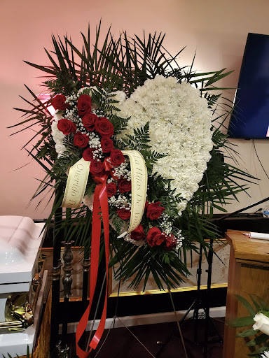 Florist «Village Nursery», reviews and photos, 421 W Montauk Hwy, Lindenhurst, NY 11757, USA