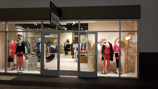 Shopping Mall «San Francisco Premium Outlets», reviews and photos, 2774 Livermore Outlets Dr, Livermore, CA 94551, USA