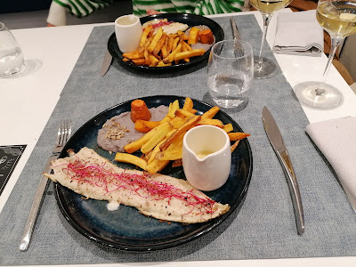 Le banc des gourmets à Évian-les-Bains
