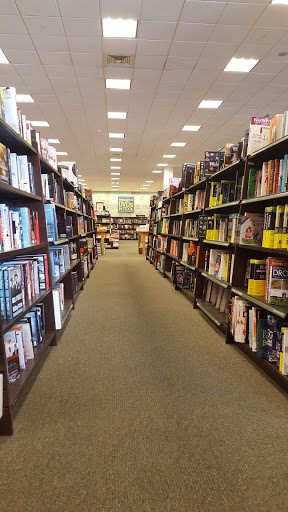 Book Store «Barnes & Noble», reviews and photos, 4610 Merchants Park Cir, Collierville, TN 38017, USA