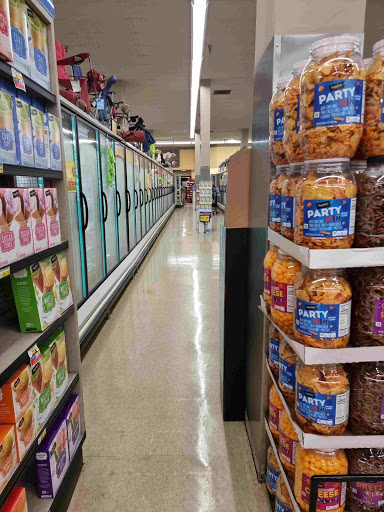 Grocery Store «Safeway», reviews and photos, 3713 Lee Hwy, Arlington, VA 22207, USA