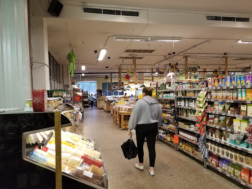 Grocery Store «Horrocks Farm Market», reviews and photos, 235 Capital Ave SW, Battle Creek, MI 49037, USA