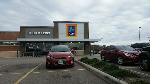 Supermarket «ALDI», reviews and photos, 174 Park Center Dr, Wadsworth, OH 44281, USA