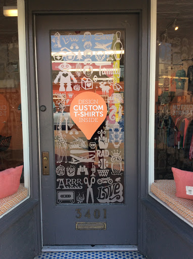 Custom T-shirt Store «CustomInk - Custom T-shirt Store - Richmond», reviews and photos, 3401 W Cary St, Richmond, VA 23221, USA