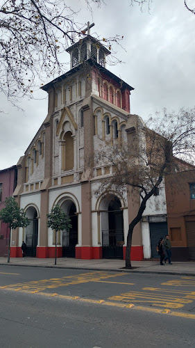 Parroquia San Rafael Arcángel - Puente Alto