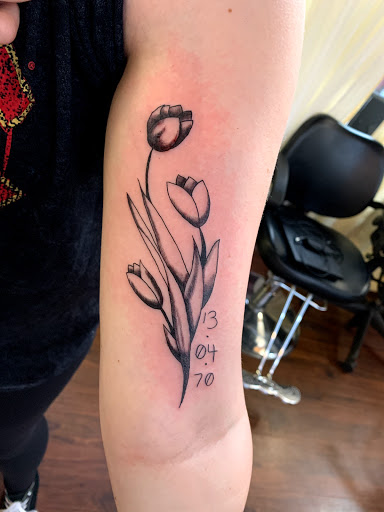 Tattoo Shop «Dark Horse Tattoo», reviews and photos, 1305 Stewart St, Seattle, WA 98109, USA